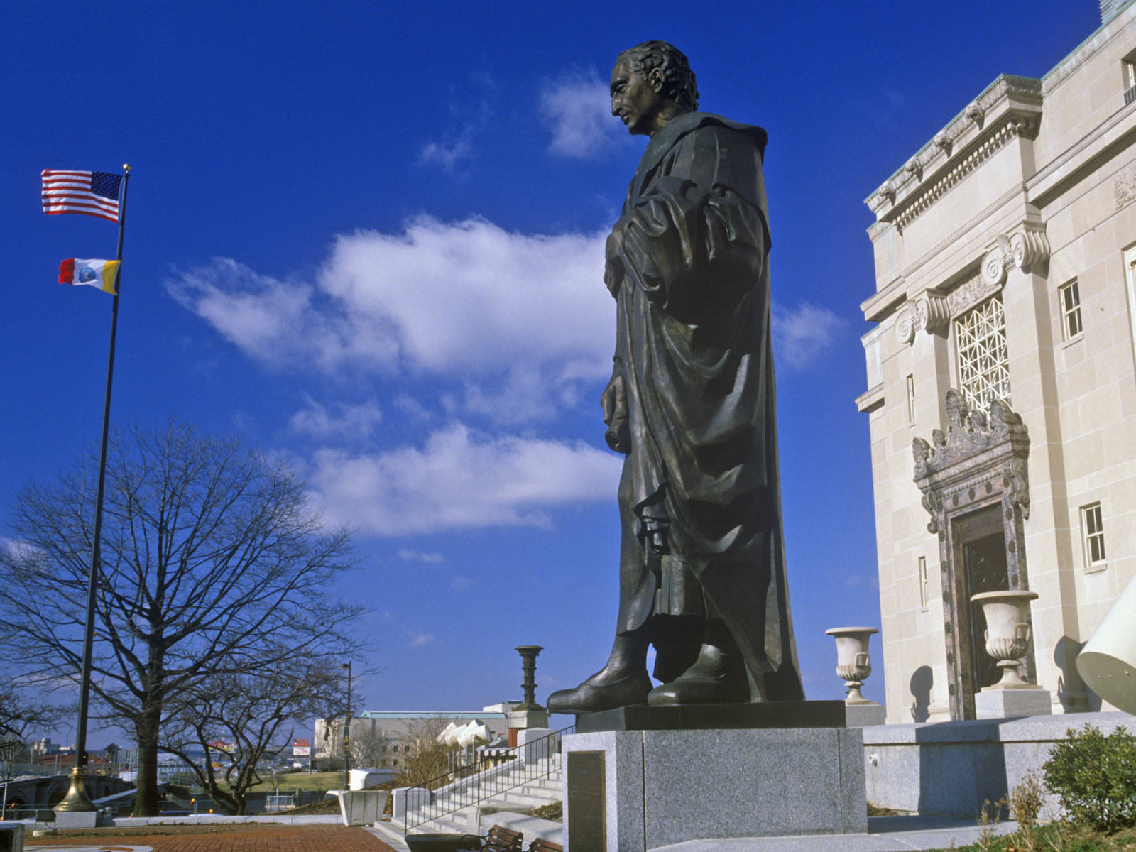 Columbus Columbus